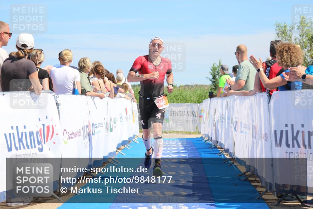 21.06.2026 - Viking Triathlon Markus Tischler http://msf.ph/oto/9848177 21.06.2026 15:20:42 Ziel 550 meine-sportfotos.de