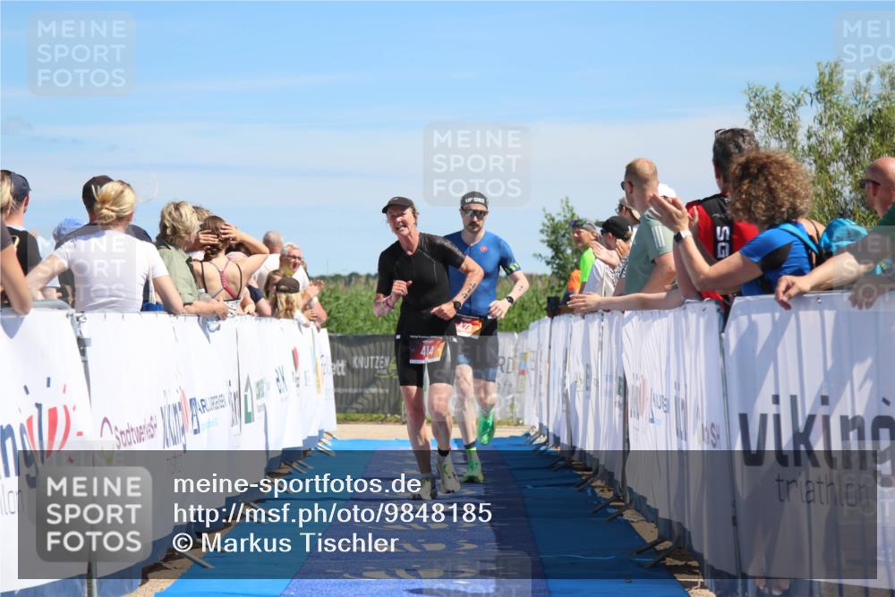 21.06.2026 - Viking Triathlon Markus Tischler http://msf.ph/oto/9848185 21.06.2026 15:20:54 Ziel 414, 423 meine-sportfotos.de