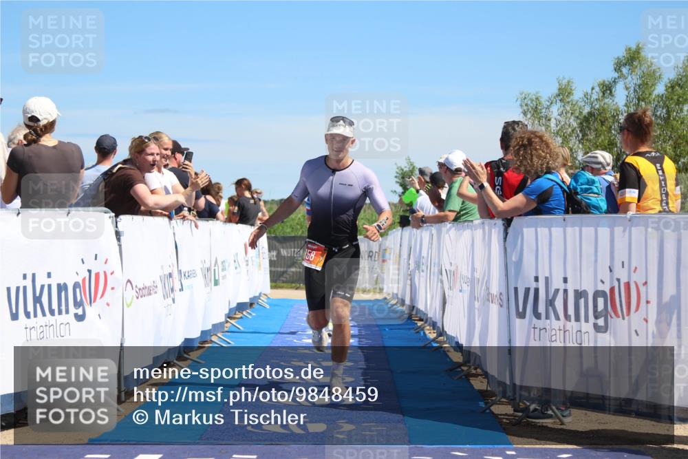 21.06.2026 - Viking Triathlon Markus Tischler http://msf.ph/oto/9848459 21.06.2026 15:26:28 Ziel 158, 177 meine-sportfotos.de