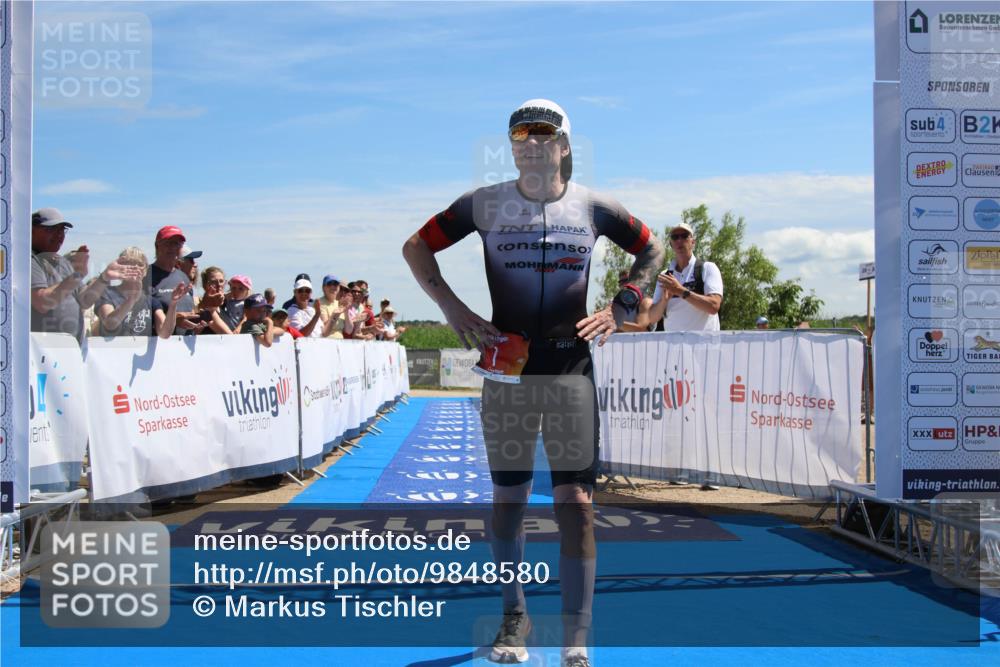 21.06.2026 - Viking Triathlon Markus Tischler http://msf.ph/oto/9848580 21.06.2026 13:44:44 Ziel 1 meine-sportfotos.de
