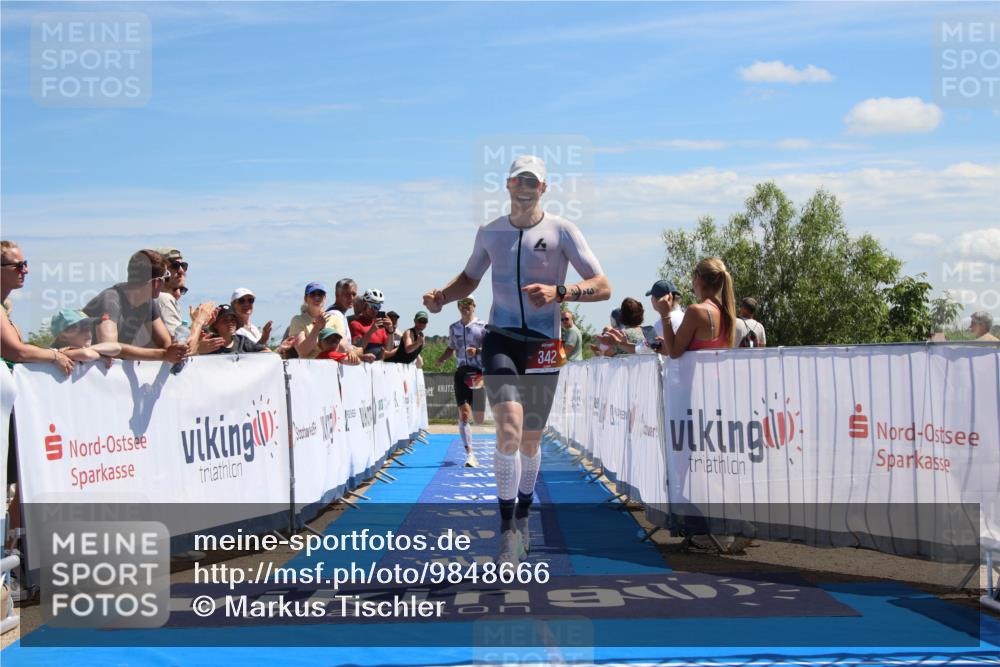 21.06.2026 - Viking Triathlon Markus Tischler http://msf.ph/oto/9848666 21.06.2026 13:55:11 Ziel 5, 342 meine-sportfotos.de