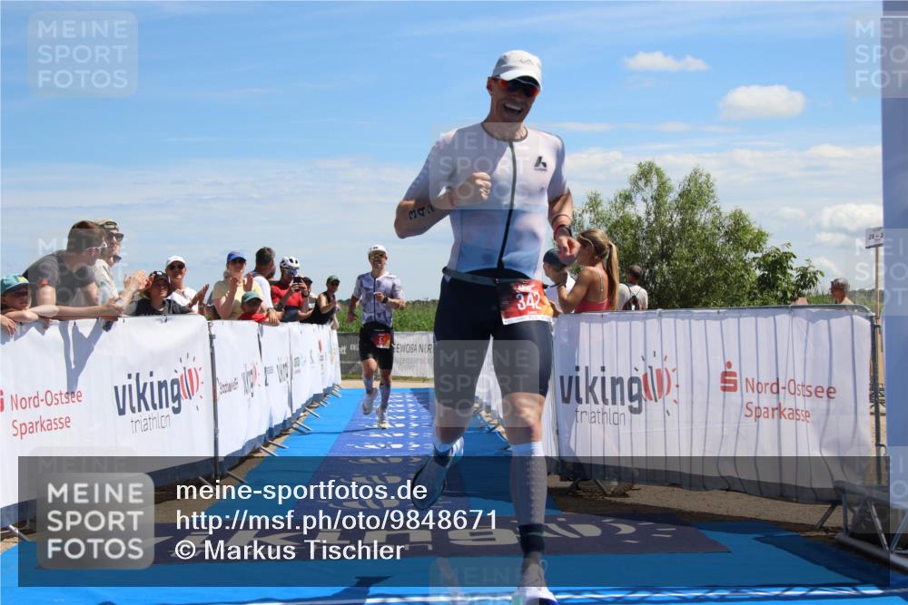 21.06.2026 - Viking Triathlon Markus Tischler http://msf.ph/oto/9848671 21.06.2026 13:55:12 Ziel 5, 342 meine-sportfotos.de