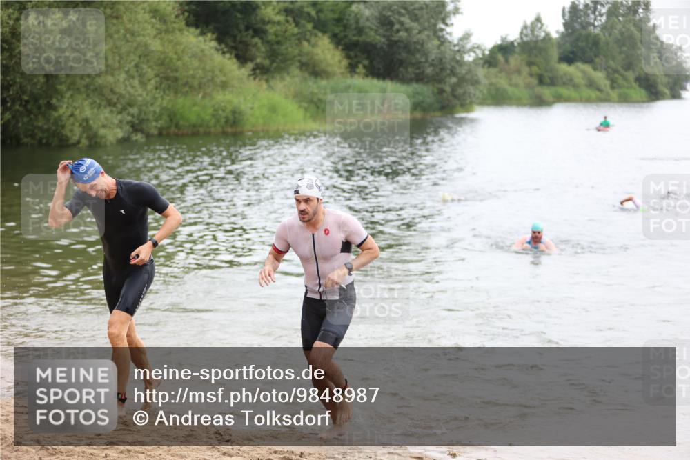 21.06.2026 - 29. Vierlanden-Triathlon Andreas Tolksdorf http://msf.ph/oto/9848987 21.06.2026 09:57:02 Schwimmen 312, 326, 344, 352, 363 meine-sportfotos.de