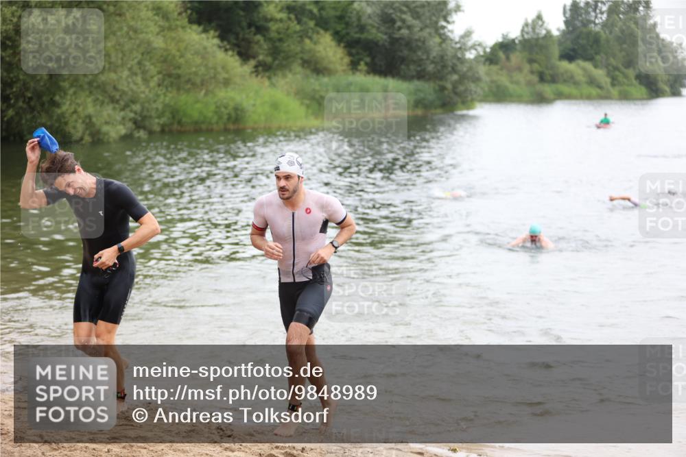 21.06.2026 - 29. Vierlanden-Triathlon Andreas Tolksdorf http://msf.ph/oto/9848989 21.06.2026 09:57:02 Schwimmen 312, 326, 344, 352, 363 meine-sportfotos.de