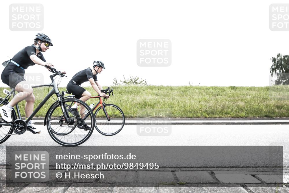 21.06.2026 - 29. Vierlanden-Triathlon H.Heesch http://msf.ph/oto/9849495 21.06.2026 10:28:22 Radfahren 4, 79, 368, 538, 567, 574, 575, 582, 590, 608 meine-sportfotos.de