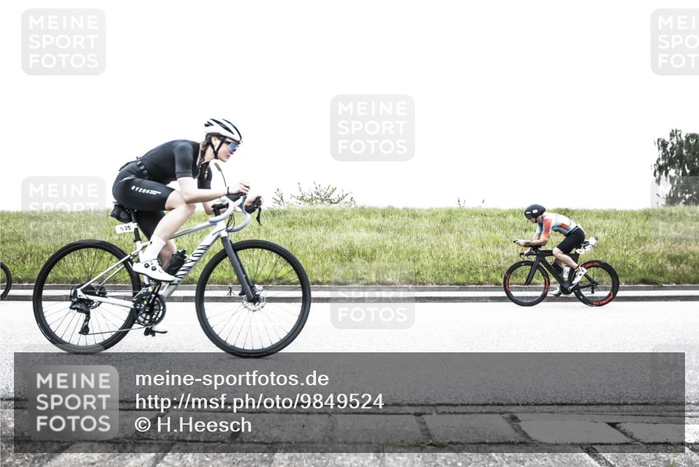 21.06.2026 - 29. Vierlanden-Triathlon H.Heesch http://msf.ph/oto/9849524 21.06.2026 10:28:37 Radfahren 61, 78, 99, 106, 197, 367, 387, 390, 508, 511, 535, 561, 592, 616 meine-sportfotos.de