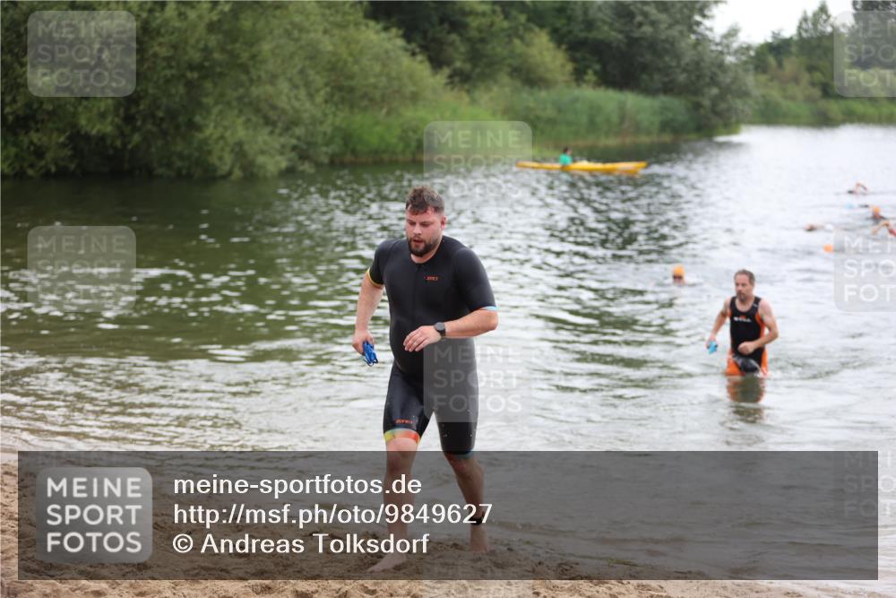 21.06.2026 - 29. Vierlanden-Triathlon Andreas Tolksdorf http://msf.ph/oto/9849627 21.06.2026 10:07:37 Schwimmen 434, 442, 468 meine-sportfotos.de