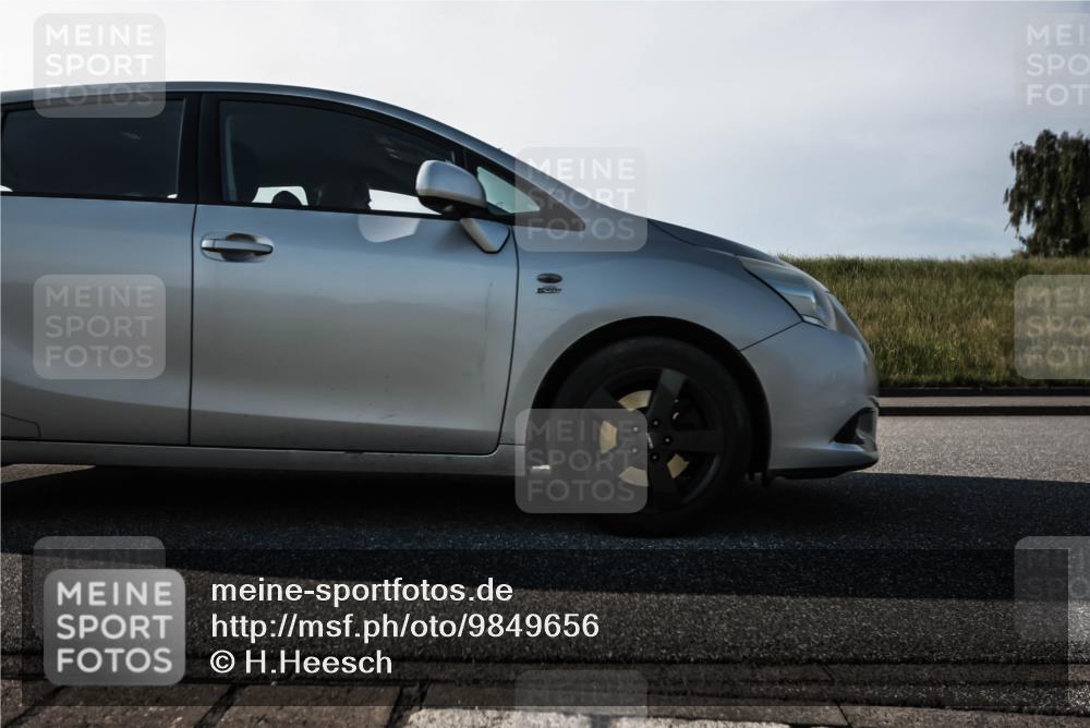 21.06.2026 - 29. Vierlanden-Triathlon H.Heesch http://msf.ph/oto/9849656 21.06.2026 08:10:02 Radfahren  meine-sportfotos.de