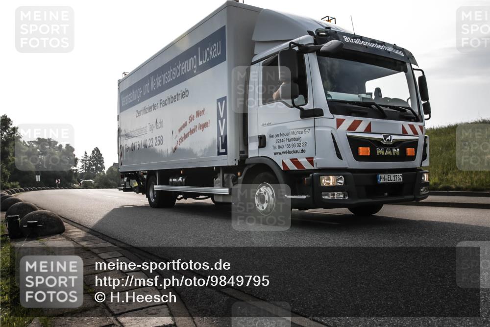 21.06.2026 - 29. Vierlanden-Triathlon H.Heesch http://msf.ph/oto/9849795 21.06.2026 08:25:45 Radfahren  meine-sportfotos.de