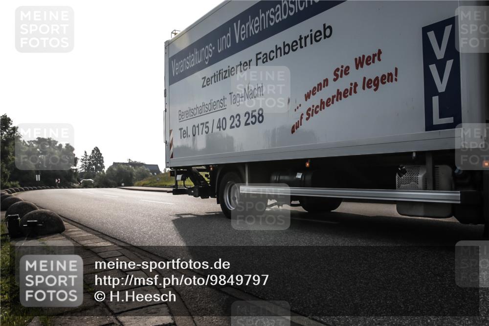 21.06.2026 - 29. Vierlanden-Triathlon H.Heesch http://msf.ph/oto/9849797 21.06.2026 08:25:45 Radfahren  meine-sportfotos.de