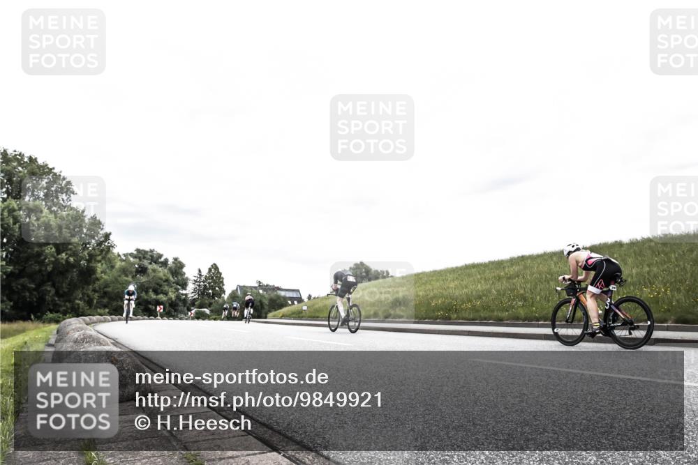 21.06.2026 - 29. Vierlanden-Triathlon H.Heesch http://msf.ph/oto/9849921 21.06.2026 10:27:33 Radfahren 87, 563 meine-sportfotos.de