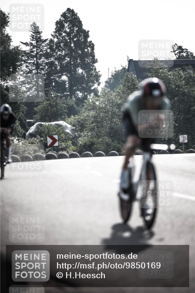 21.06.2026 - 29. Vierlanden-Triathlon H.Heesch http://msf.ph/oto/9850169 21.06.2026 08:40:48 Radfahren 2, 26 meine-sportfotos.de
