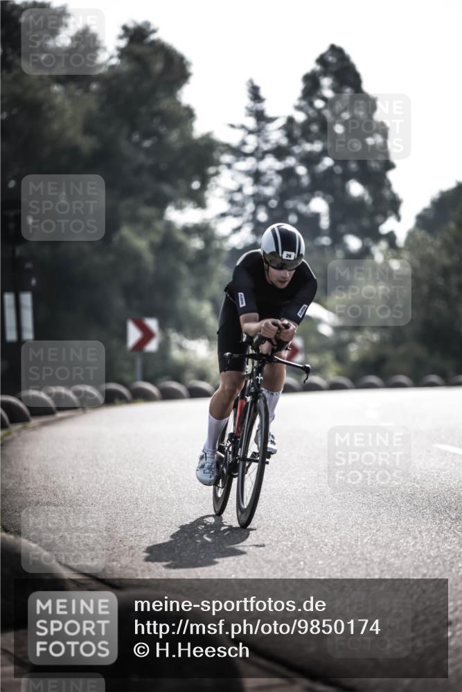 21.06.2026 - 29. Vierlanden-Triathlon H.Heesch http://msf.ph/oto/9850174 21.06.2026 08:40:49 Radfahren 2, 26 meine-sportfotos.de