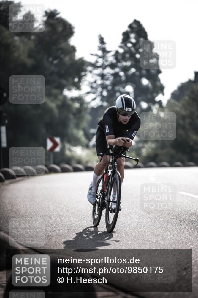 21.06.2026 - 29. Vierlanden-Triathlon H.Heesch http://msf.ph/oto/9850175 21.06.2026 08:40:49 Radfahren 2, 26 meine-sportfotos.de