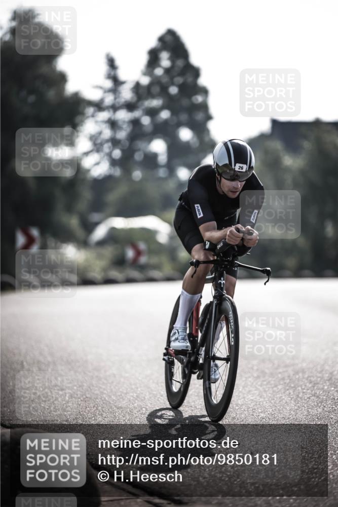 21.06.2026 - 29. Vierlanden-Triathlon H.Heesch http://msf.ph/oto/9850181 21.06.2026 08:40:50 Radfahren 2, 26 meine-sportfotos.de