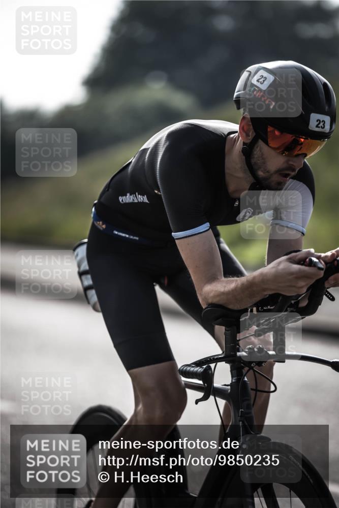 21.06.2026 - 29. Vierlanden-Triathlon H.Heesch http://msf.ph/oto/9850235 21.06.2026 08:42:17 Radfahren 9, 23 meine-sportfotos.de