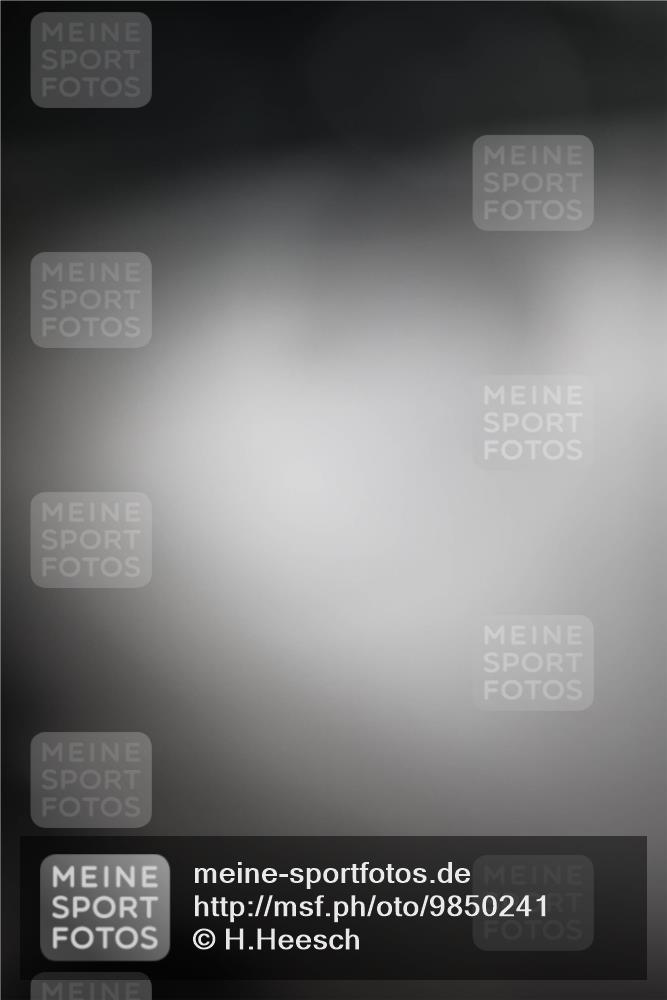 21.06.2026 - 29. Vierlanden-Triathlon H.Heesch http://msf.ph/oto/9850241 21.06.2026 08:43:07 Radfahren 216 meine-sportfotos.de