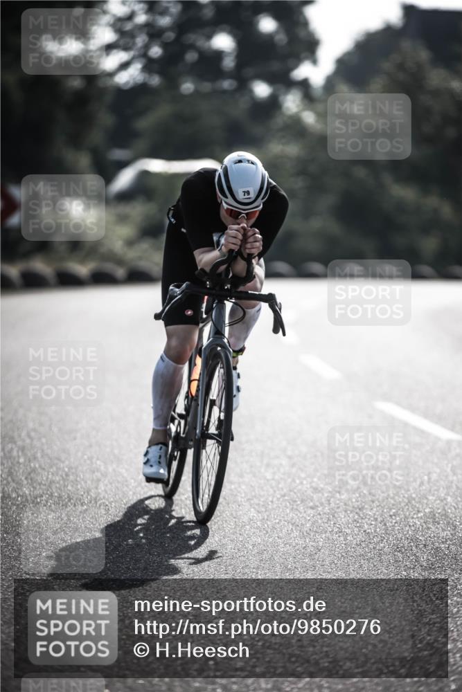 21.06.2026 - 29. Vierlanden-Triathlon H.Heesch http://msf.ph/oto/9850276 21.06.2026 08:44:33 Radfahren 79 meine-sportfotos.de