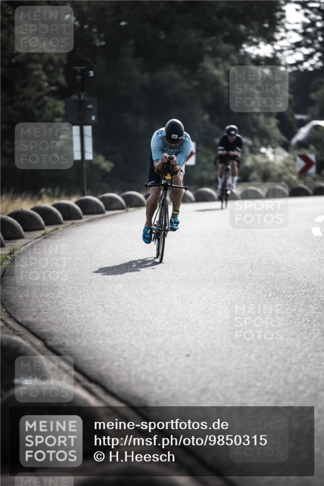 21.06.2026 - 29. Vierlanden-Triathlon H.Heesch http://msf.ph/oto/9850315 21.06.2026 08:45:40 Radfahren 24, 107 meine-sportfotos.de
