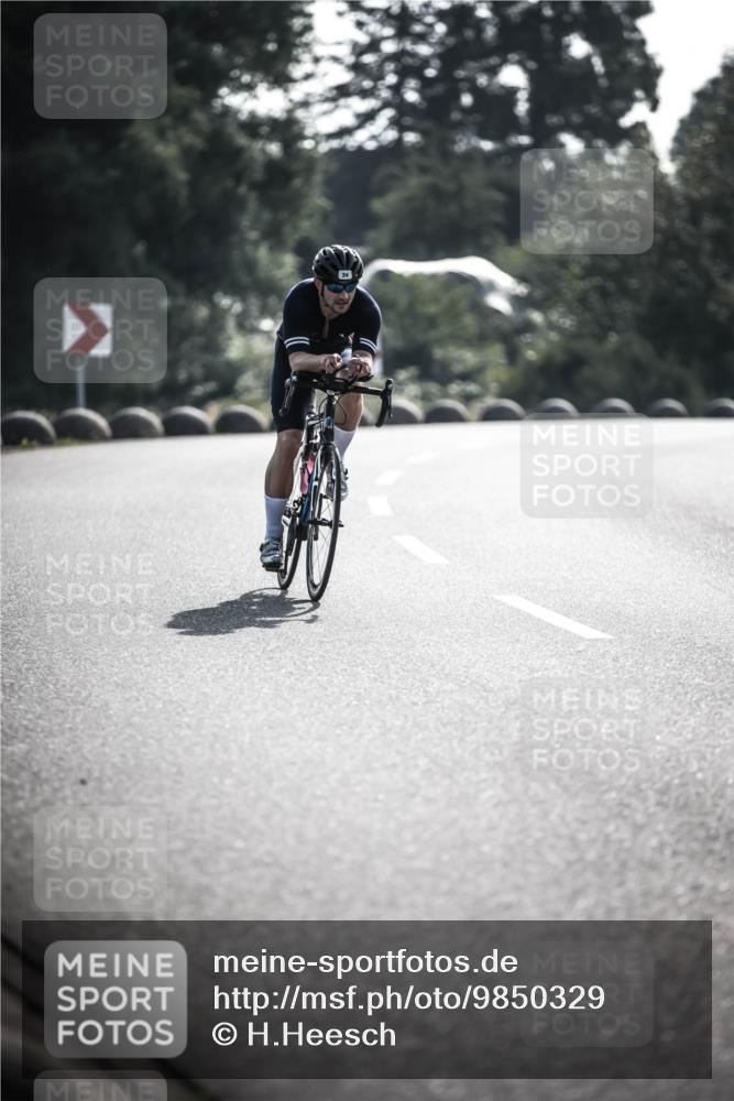 21.06.2026 - 29. Vierlanden-Triathlon H.Heesch http://msf.ph/oto/9850329 21.06.2026 08:45:42 Radfahren 24, 107 meine-sportfotos.de