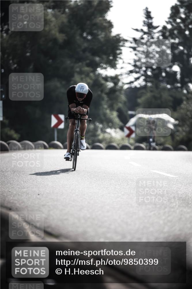 21.06.2026 - 29. Vierlanden-Triathlon H.Heesch http://msf.ph/oto/9850399 21.06.2026 08:47:04 Radfahren 37, 212 meine-sportfotos.de