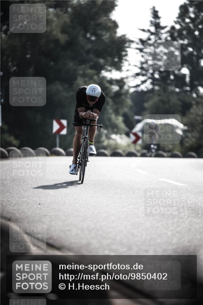 21.06.2026 - 29. Vierlanden-Triathlon H.Heesch http://msf.ph/oto/9850402 21.06.2026 08:47:04 Radfahren 37, 212 meine-sportfotos.de