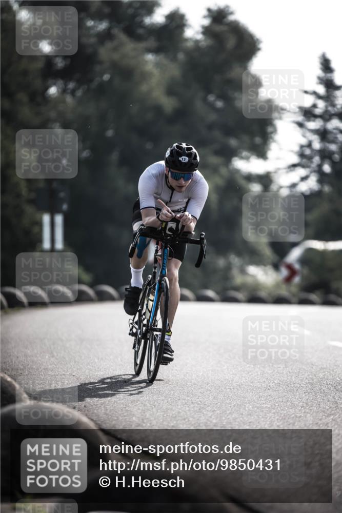 21.06.2026 - 29. Vierlanden-Triathlon H.Heesch http://msf.ph/oto/9850431 21.06.2026 08:47:24 Radfahren 12 meine-sportfotos.de