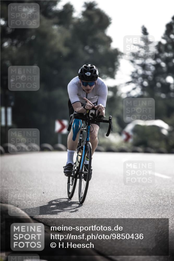21.06.2026 - 29. Vierlanden-Triathlon H.Heesch http://msf.ph/oto/9850436 21.06.2026 08:47:24 Radfahren 12 meine-sportfotos.de