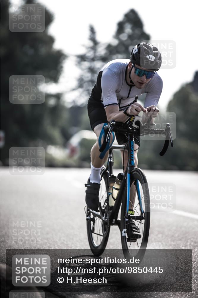 21.06.2026 - 29. Vierlanden-Triathlon H.Heesch http://msf.ph/oto/9850445 21.06.2026 08:47:25 Radfahren 12 meine-sportfotos.de