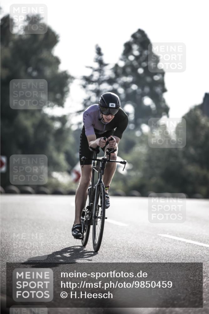 21.06.2026 - 29. Vierlanden-Triathlon H.Heesch http://msf.ph/oto/9850459 21.06.2026 08:47:39 Radfahren 3, 45 meine-sportfotos.de
