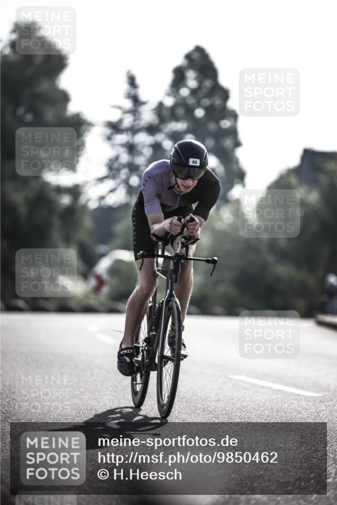 21.06.2026 - 29. Vierlanden-Triathlon H.Heesch http://msf.ph/oto/9850462 21.06.2026 08:47:39 Radfahren 3, 45 meine-sportfotos.de
