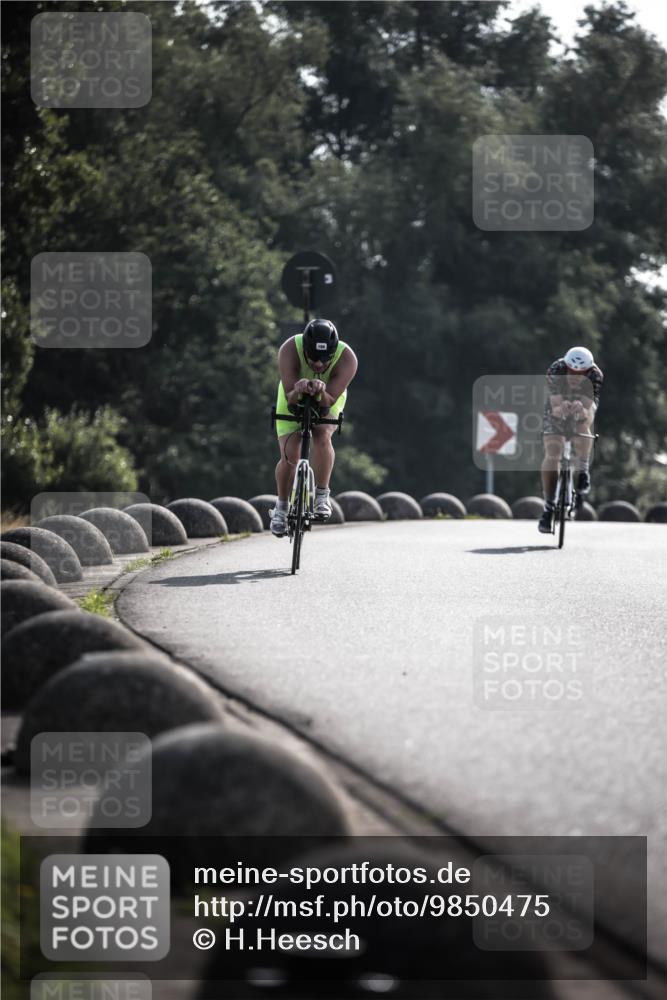 21.06.2026 - 29. Vierlanden-Triathlon H.Heesch http://msf.ph/oto/9850475 21.06.2026 08:48:01 Radfahren 32, 155, 166 meine-sportfotos.de
