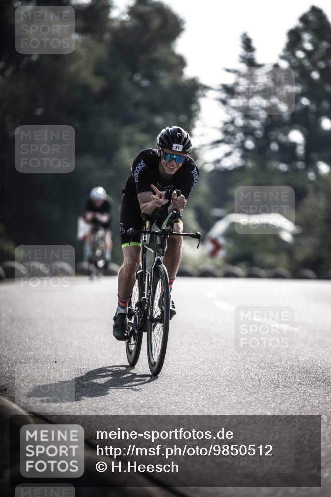 21.06.2026 - 29. Vierlanden-Triathlon H.Heesch http://msf.ph/oto/9850512 21.06.2026 08:48:23 Radfahren 10, 21 meine-sportfotos.de