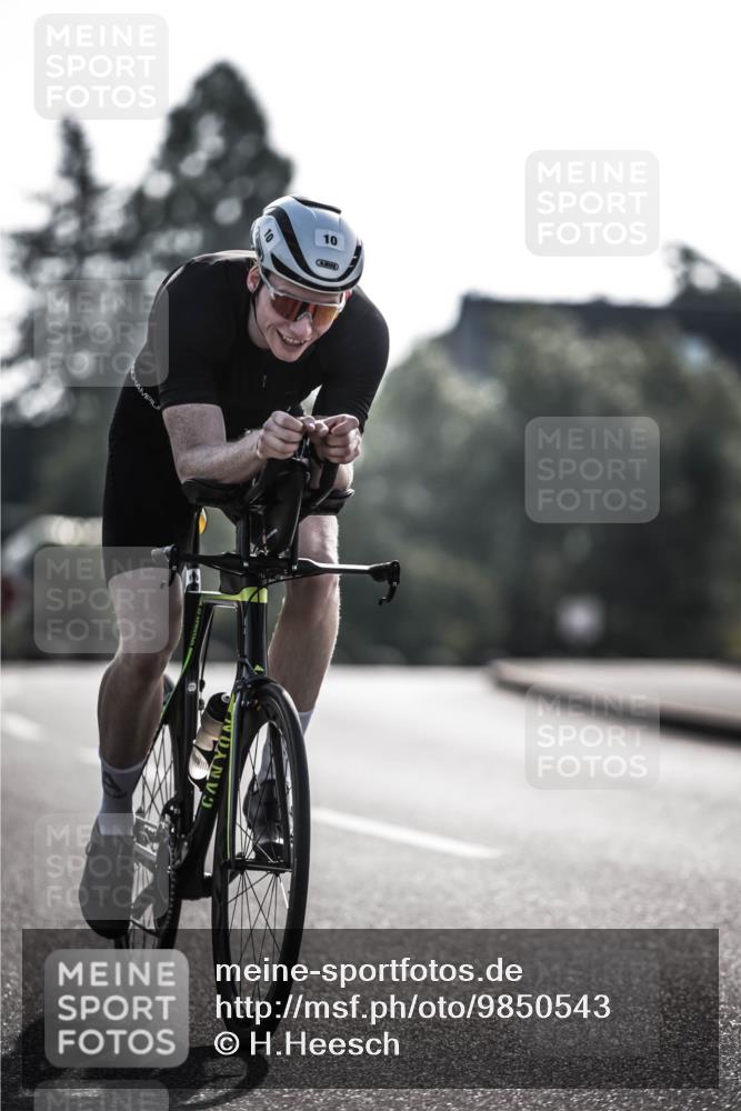 21.06.2026 - 29. Vierlanden-Triathlon H.Heesch http://msf.ph/oto/9850543 21.06.2026 08:48:27 Radfahren 10 meine-sportfotos.de