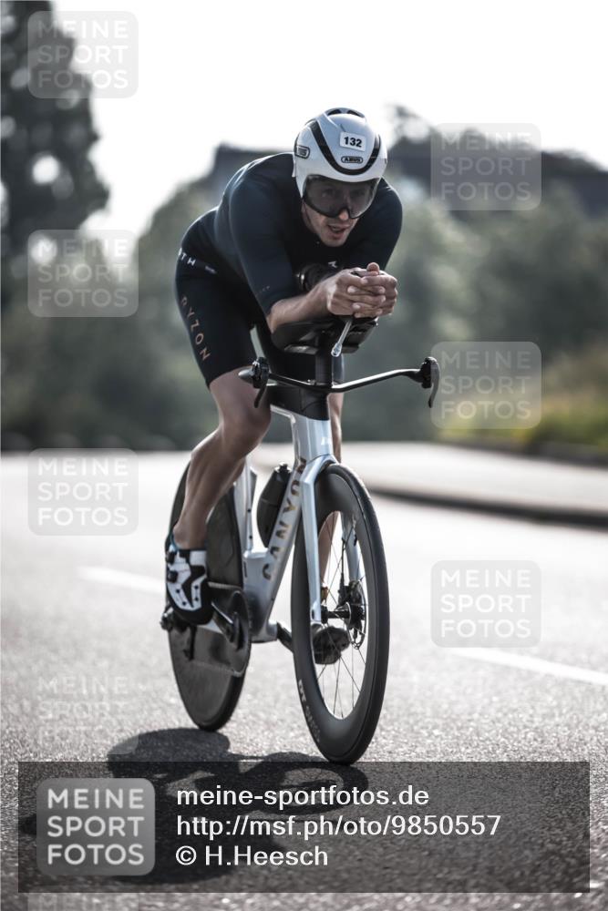 21.06.2026 - 29. Vierlanden-Triathlon H.Heesch http://msf.ph/oto/9850557 21.06.2026 08:48:44 Radfahren 103, 132 meine-sportfotos.de