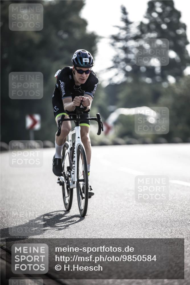 21.06.2026 - 29. Vierlanden-Triathlon H.Heesch http://msf.ph/oto/9850584 21.06.2026 08:48:55 Radfahren 61 meine-sportfotos.de