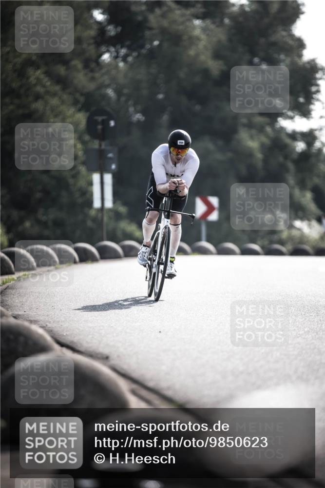 21.06.2026 - 29. Vierlanden-Triathlon H.Heesch http://msf.ph/oto/9850623 21.06.2026 08:49:19 Radfahren 164 meine-sportfotos.de
