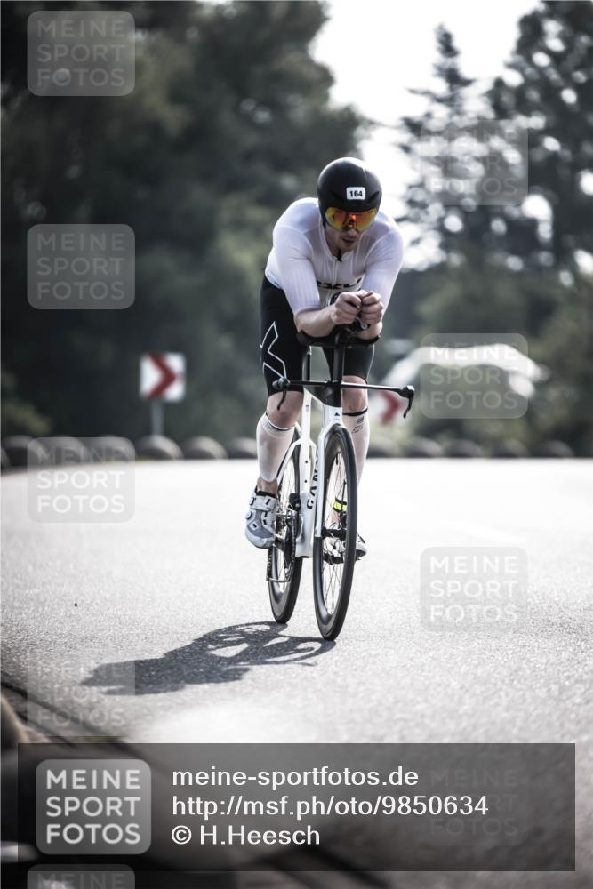 21.06.2026 - 29. Vierlanden-Triathlon H.Heesch http://msf.ph/oto/9850634 21.06.2026 08:49:20 Radfahren 164 meine-sportfotos.de