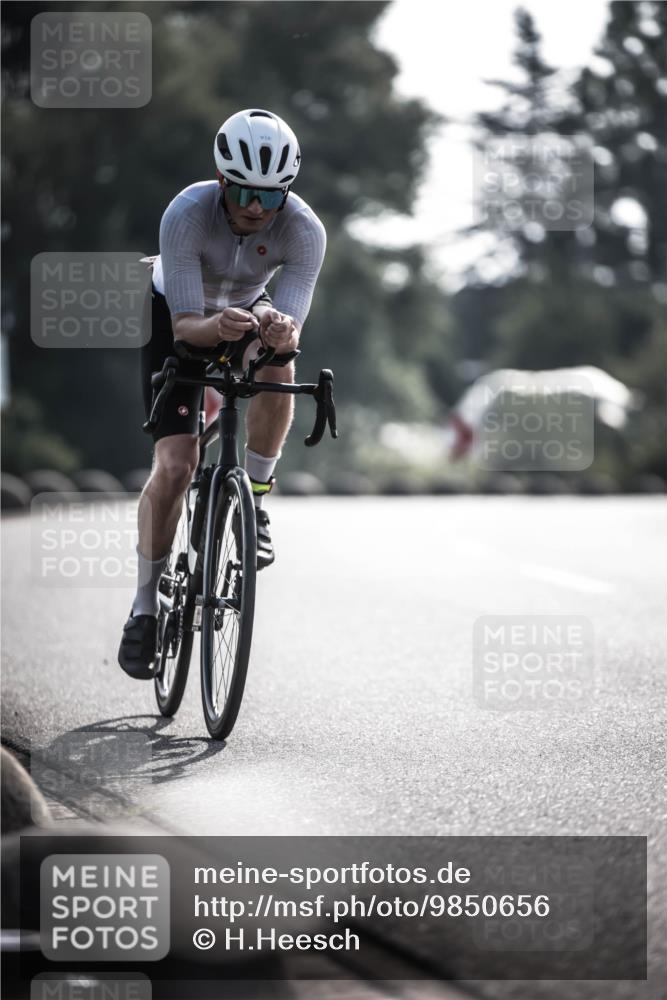 21.06.2026 - 29. Vierlanden-Triathlon H.Heesch http://msf.ph/oto/9850656 21.06.2026 08:49:57 Radfahren 62 meine-sportfotos.de