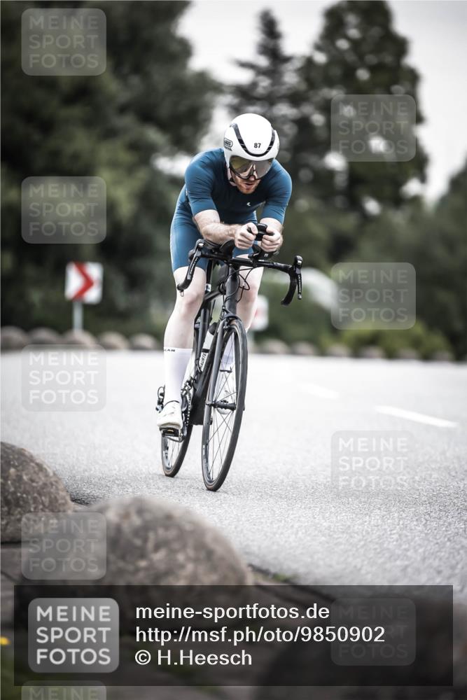 21.06.2026 - 29. Vierlanden-Triathlon H.Heesch http://msf.ph/oto/9850902 21.06.2026 10:27:35 Radfahren 20, 87, 186, 563 meine-sportfotos.de