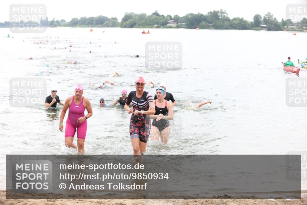 21.06.2026 - 29. Vierlanden-Triathlon Andreas Tolksdorf http://msf.ph/oto/9850934 21.06.2026 10:16:43 Schwimmen 328, 388, 506, 536, 538, 577, 604, 613, 622 meine-sportfotos.de