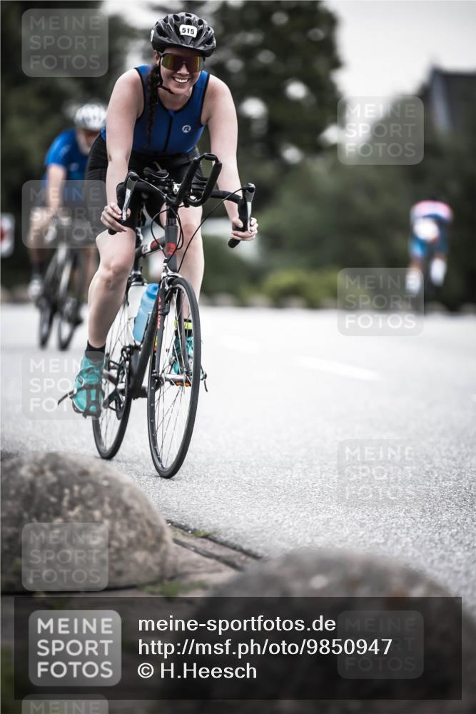 21.06.2026 - 29. Vierlanden-Triathlon H.Heesch http://msf.ph/oto/9850947 21.06.2026 10:27:48 Radfahren 272, 515, 615 meine-sportfotos.de
