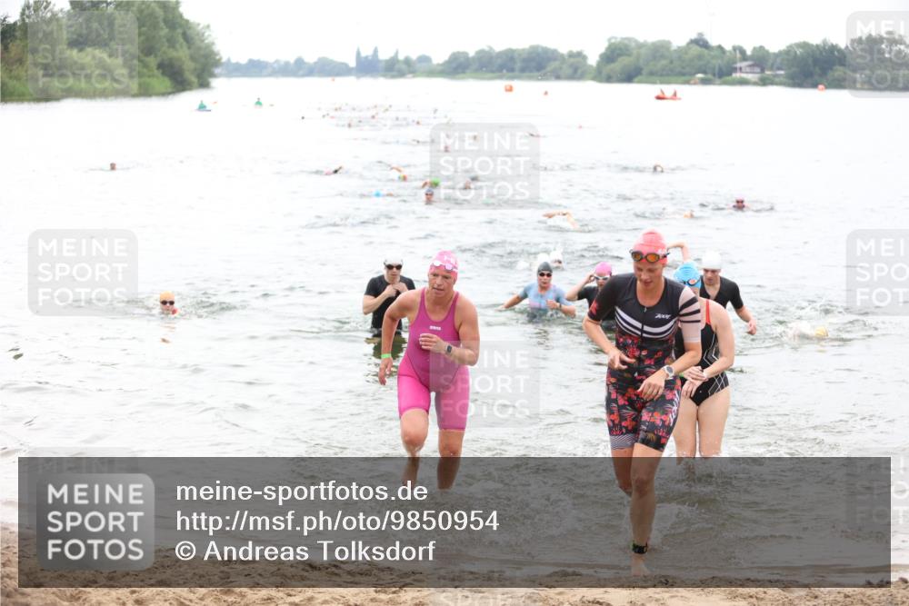 21.06.2026 - 29. Vierlanden-Triathlon Andreas Tolksdorf http://msf.ph/oto/9850954 21.06.2026 10:16:44 Schwimmen 328, 388, 485, 506, 536, 538, 604, 613, 622 meine-sportfotos.de