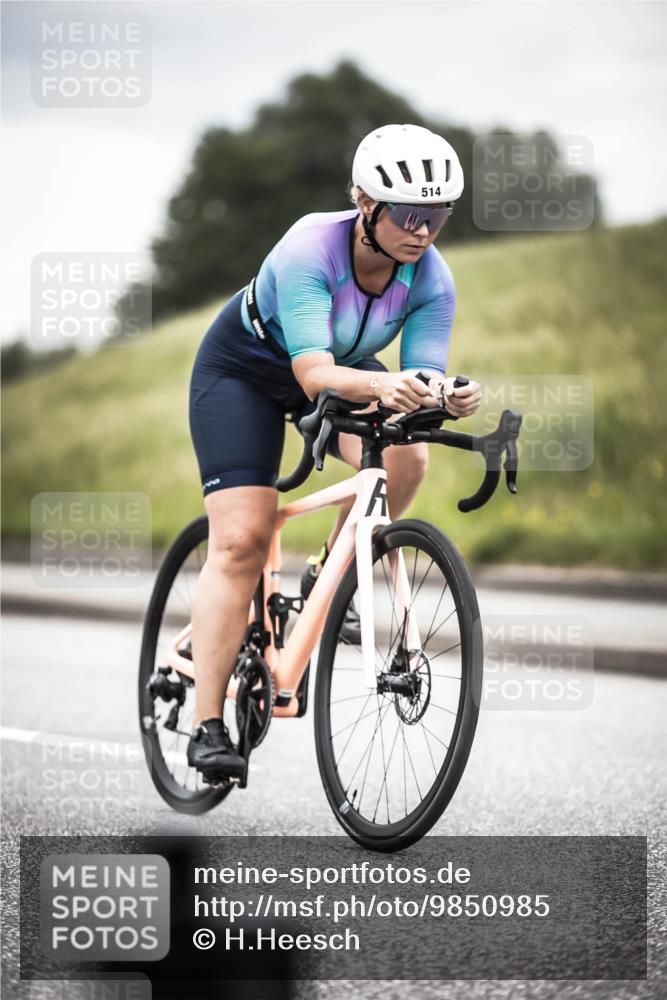 21.06.2026 - 29. Vierlanden-Triathlon H.Heesch http://msf.ph/oto/9850985 21.06.2026 10:28:01 Radfahren 514, 543, 585 meine-sportfotos.de