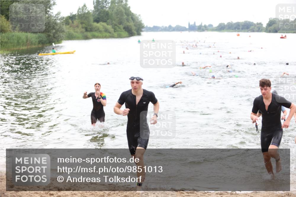 21.06.2026 - 29. Vierlanden-Triathlon Andreas Tolksdorf http://msf.ph/oto/9851013 21.06.2026 10:16:49 Schwimmen 328, 374, 388, 485, 506, 536, 538, 604, 613, 622 meine-sportfotos.de