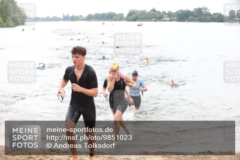 21.06.2026 - 29. Vierlanden-Triathlon Andreas Tolksdorf http://msf.ph/oto/9851023 21.06.2026 10:16:50 Schwimmen 328, 374, 388, 485, 506, 515, 536, 538, 604, 613, 622 meine-sportfotos.de