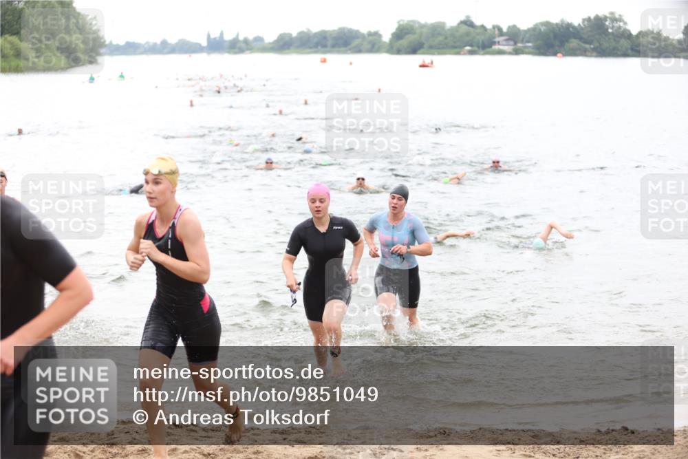 21.06.2026 - 29. Vierlanden-Triathlon Andreas Tolksdorf http://msf.ph/oto/9851049 21.06.2026 10:16:51 Schwimmen 328, 374, 388, 485, 506, 515, 536, 538, 604, 613, 622 meine-sportfotos.de
