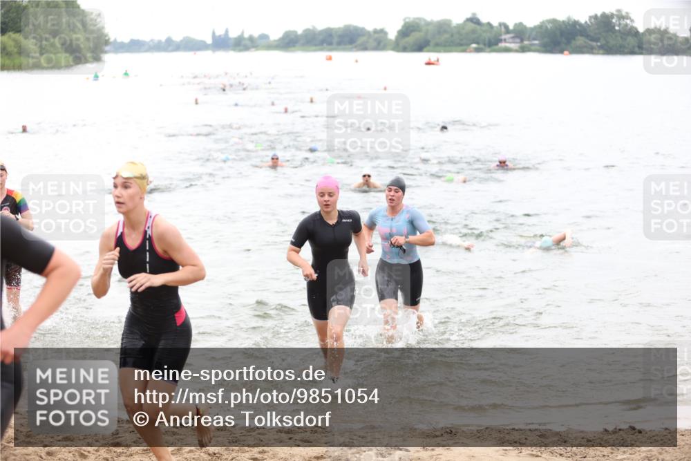 21.06.2026 - 29. Vierlanden-Triathlon Andreas Tolksdorf http://msf.ph/oto/9851054 21.06.2026 10:16:52 Schwimmen 328, 374, 388, 485, 506, 515, 536, 538, 613 meine-sportfotos.de