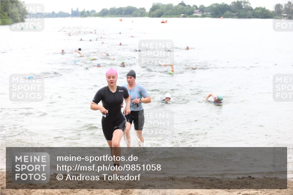 21.06.2026 - 29. Vierlanden-Triathlon Andreas Tolksdorf http://msf.ph/oto/9851058 21.06.2026 10:16:52 Schwimmen 328, 374, 388, 485, 506, 515, 536, 538, 613 meine-sportfotos.de