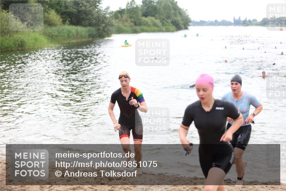 21.06.2026 - 29. Vierlanden-Triathlon Andreas Tolksdorf http://msf.ph/oto/9851075 21.06.2026 10:16:54 Schwimmen 328, 374, 388, 485, 506, 515, 536, 538 meine-sportfotos.de
